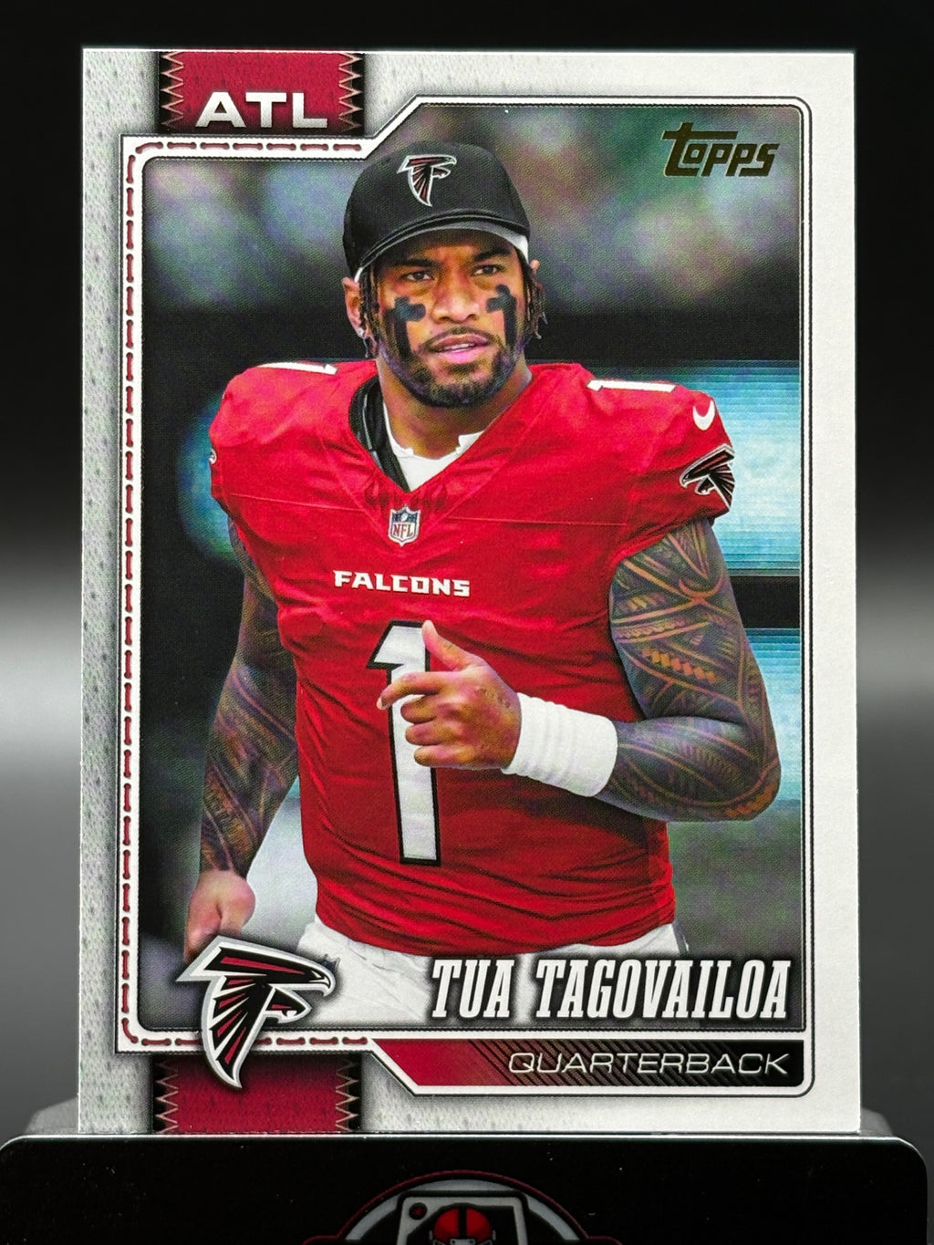 2026 Topps Flagship #126 Tua Tagovailoa Golden Mirror Variations